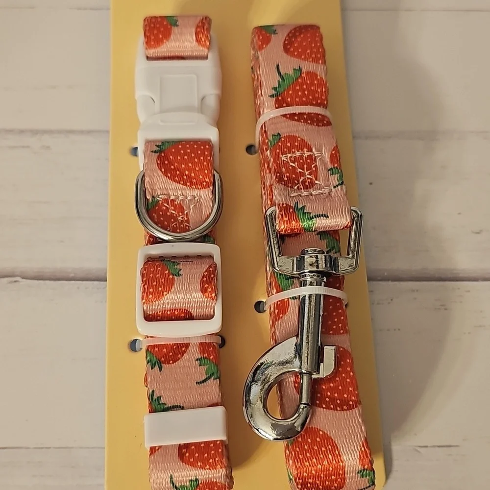 Size Medium Green Strawberry Dog Leash And Collar Combo